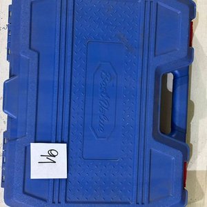 Set de Herramientas Manuales con Estuche Azul - imagen 7