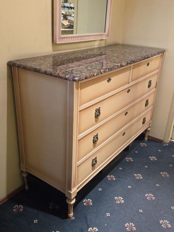 Item 923073 - Image 0