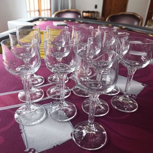 Lote siguiente: Copas de Cristal de Bohemia Modelo Diana para Grappa o Licor - Altura 13.5 cm