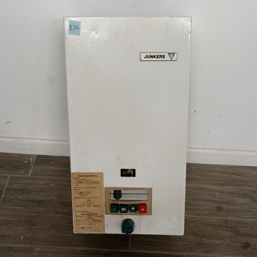 Item 15565 - Image 1