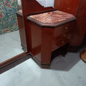 Cómoda Antigua con Espejo Biselado y Mármol Veteado - imagen 4