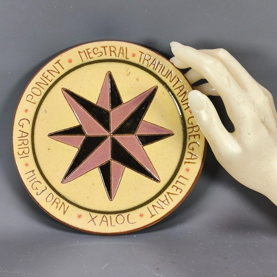 Item 18715 - Image 0