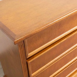 Cómoda de madera con ocho cajones - imagen 2