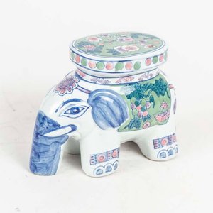 Lote siguiente: Figura de Porcelana China Estilo Elefante Decorado