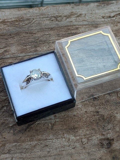 Item 27588 - Image 2