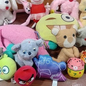 Lote de 18 Peluches Variados: Personajes Infantiles y Animales - imagen 9