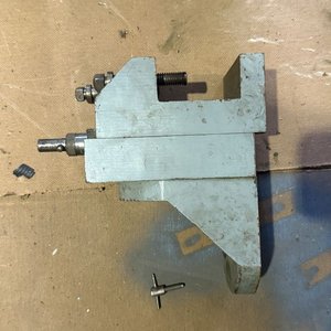 Lote de Accesorios de Precisión para Rectificadora: Platos Magnéticos, Mordazas y Más - imagen 26