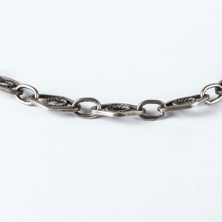 Cadena de plata larga y elegante - imagen 2