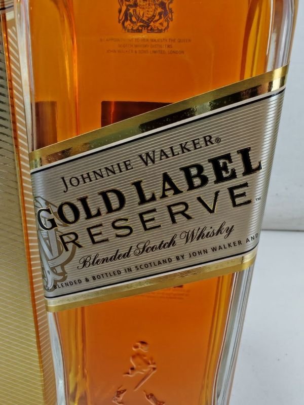 Johnnie Walker Whisky de 750ml con Etiqueta de Oro - imagen 2