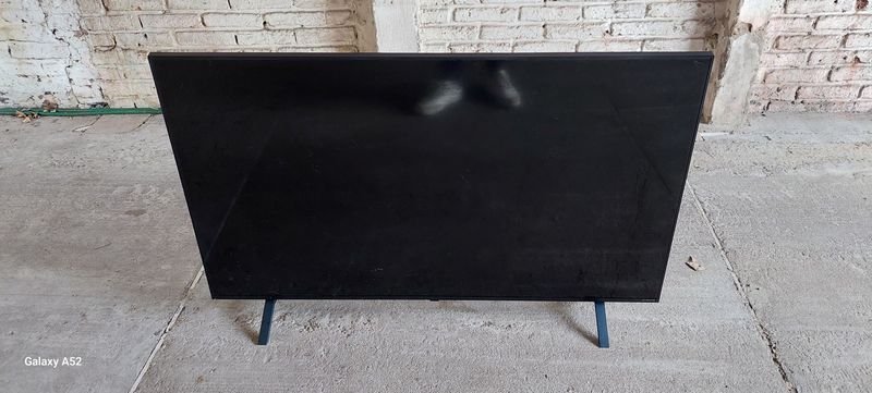 TV LED de 50 pulgadas con detalles