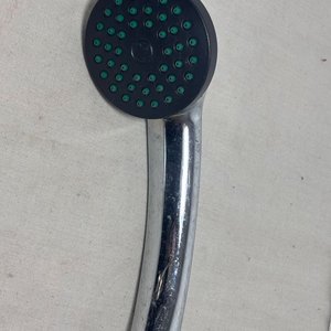 Accesorios de Baño Cromados: Portarrollo, Aro Toallero y Soporte de Ducha - imagen 8
