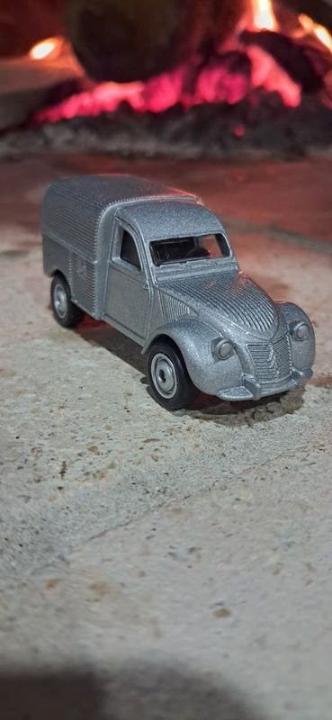 Camioneta de Colección Citroën 2CV Gris
