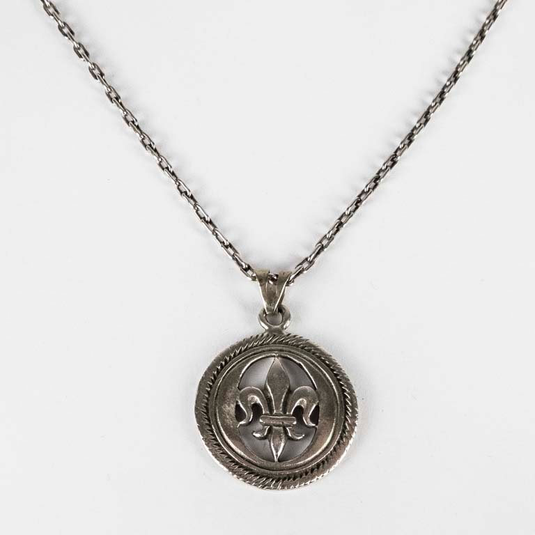 Cadena con dije de plata, flor ed liz - Accesorios de Moda - imagen 1