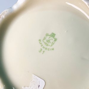 Tetera de Losa Inglesa Beige con Detalles Dorados y Tapa - imagen 4