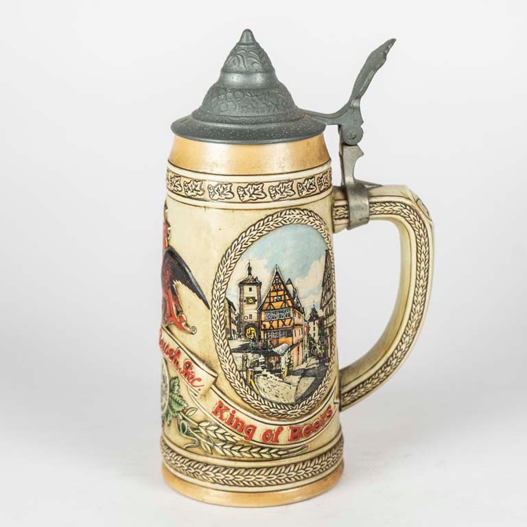 Jarra de cerveza Budweiser de porcelana policromada con tapa de peltre - imagen 2