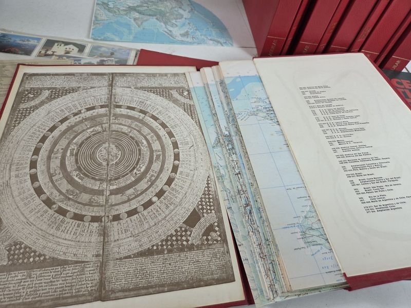 Gran atlas enciclopedico completo edición Aguilar - imagen 7