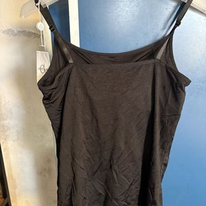 3 Camisetas Negras Tipo Prili Talles 95, 100 y 105 - imagen 2