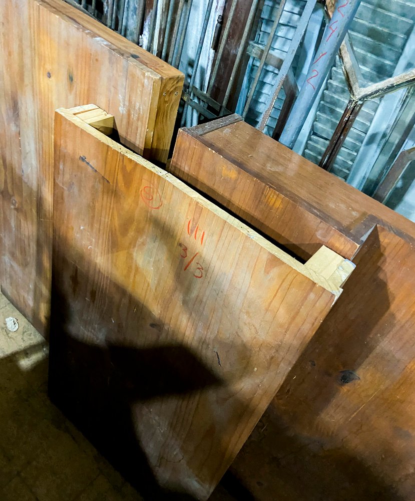 Tarimas de madera pino para decoración - imagen 3