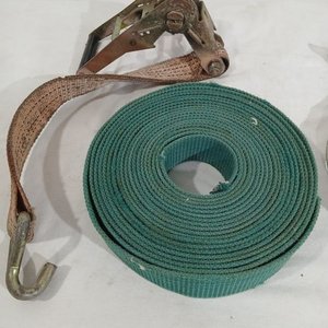 Lote de 2 Catracas Usadas con Cintas de Amarre - imagen 1