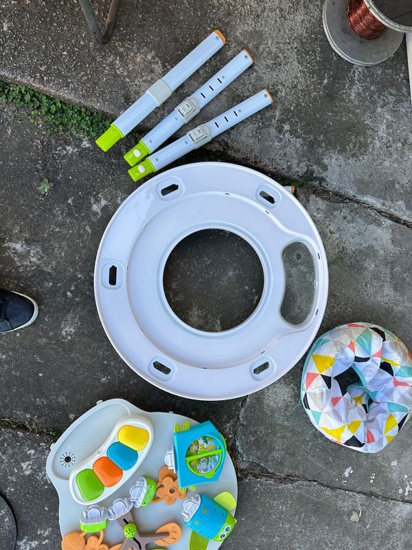 Centro de Actividades para Bebés con Funciones y Accesorios - imagen 9