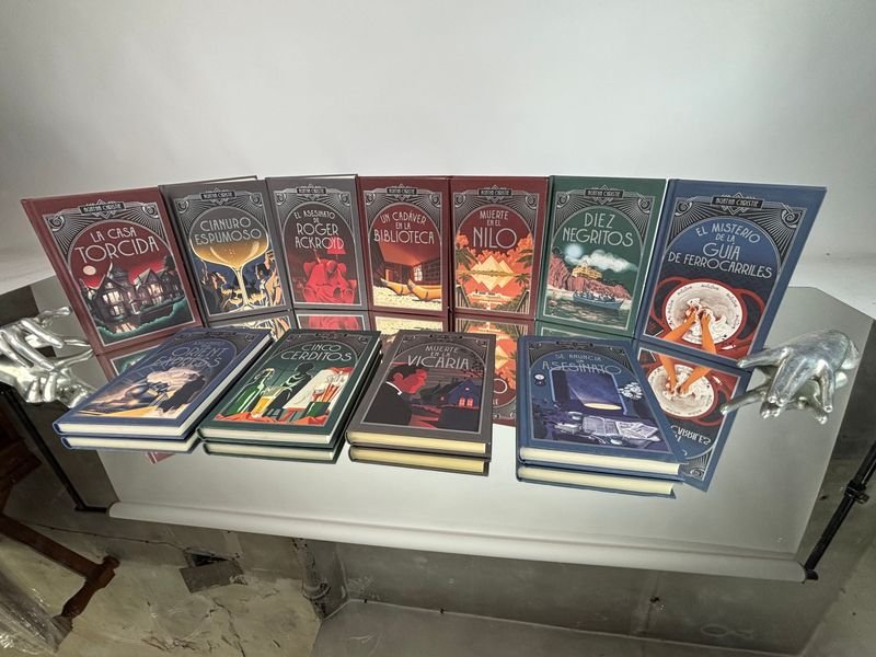 11 libros de Agatha Christie editorial Planeta - imagen 1