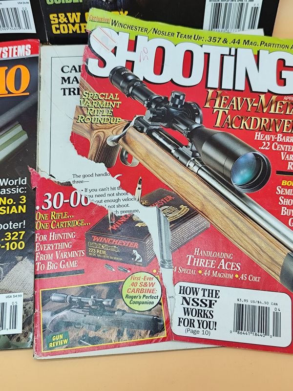 Revistas de Tiro y Armas de Fuego - imagen 2
