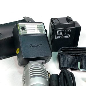 Lote de Accesorios para Cámaras Fotográficas: Flash Canon, Micrófono y Más - imagen 2