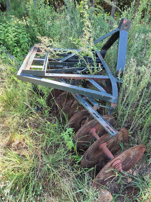 Lote siguiente: Disquera en V para tres puntos - Maquinaria agrícola