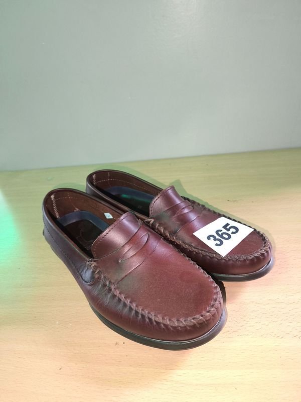 Item 847389 - Image 1