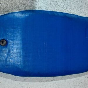 Tabla de Surf Azul y Amarilla con Cuerda - imagen 3