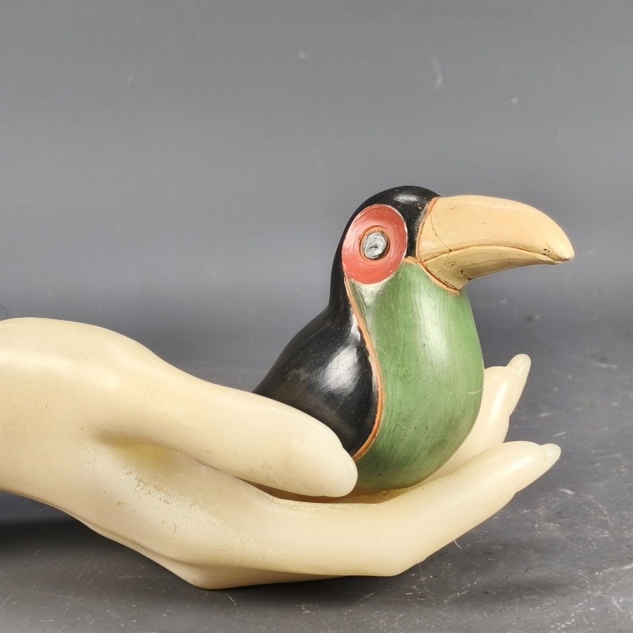 Item 18721 - Image 16