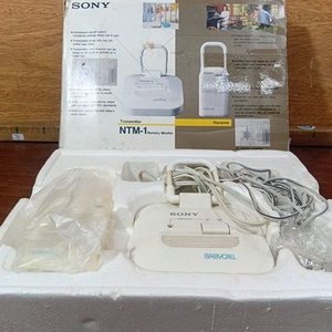 Monitor de Bebé Sony NTM-1 Completo con Caja y Accesorios - imagen 4