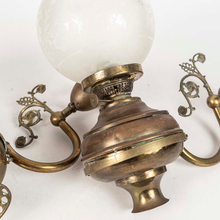 Item 2098821 - Image 1