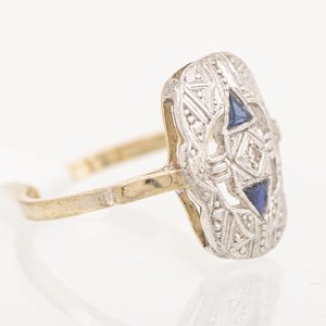 Anillo de Oro 18k con Zafiros y Brillantes - imagen 2