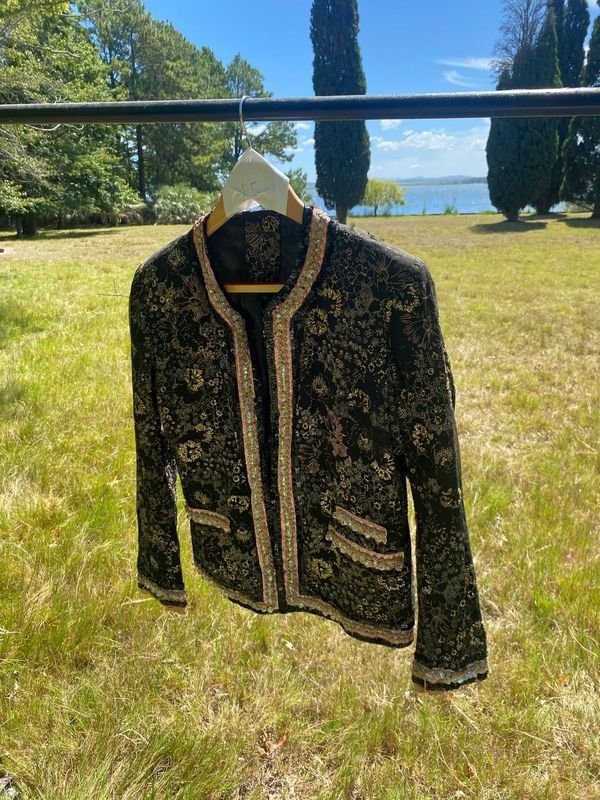 Traje Chanel de alta calidad - imagen 2