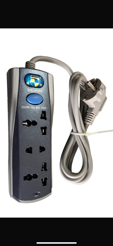Regleta de 3 Tomas con Interruptor y Protección GT-N70