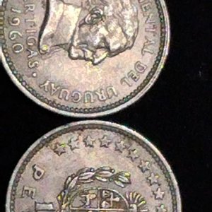 Lote de 60 Monedas de Un Peso Uruguayo de 1960 - imagen 2