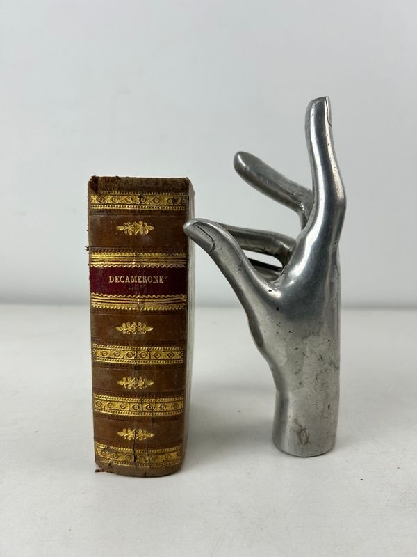 Lote anterior: Libro antiguo de Decamerón de Giovanni Boccaccio, edición de 1827
