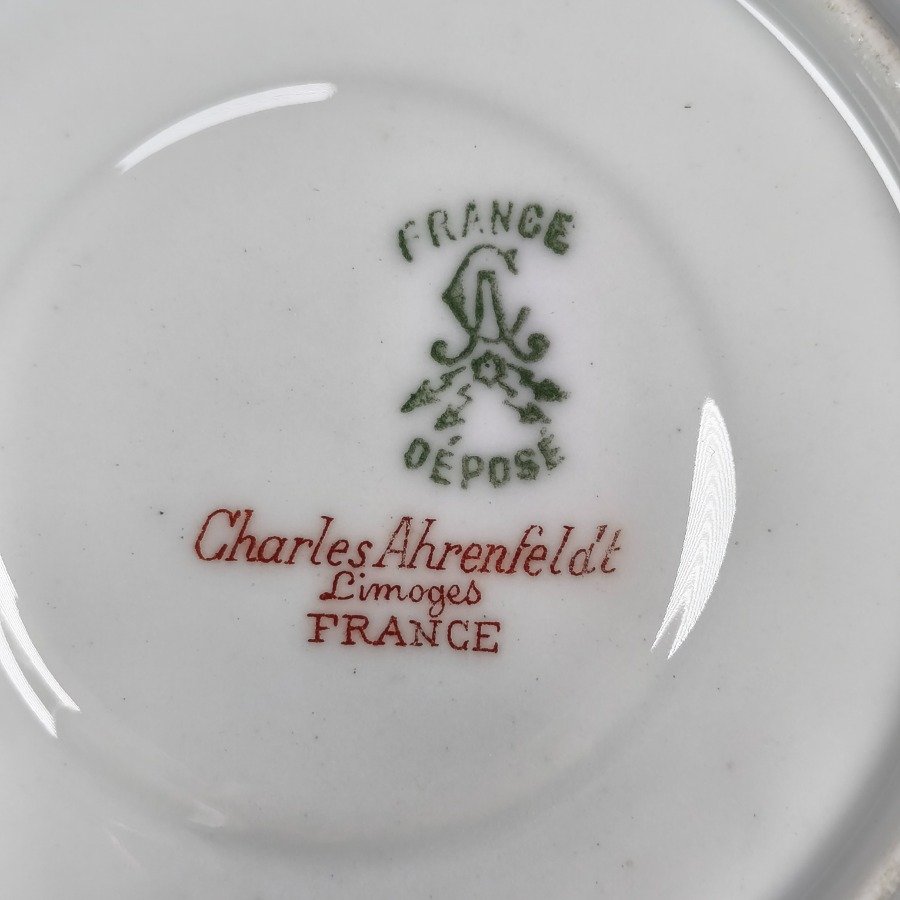 Taza y plato de porcelana francesa Limoges, obra de Charles Ahrenfeldt - imagen 10