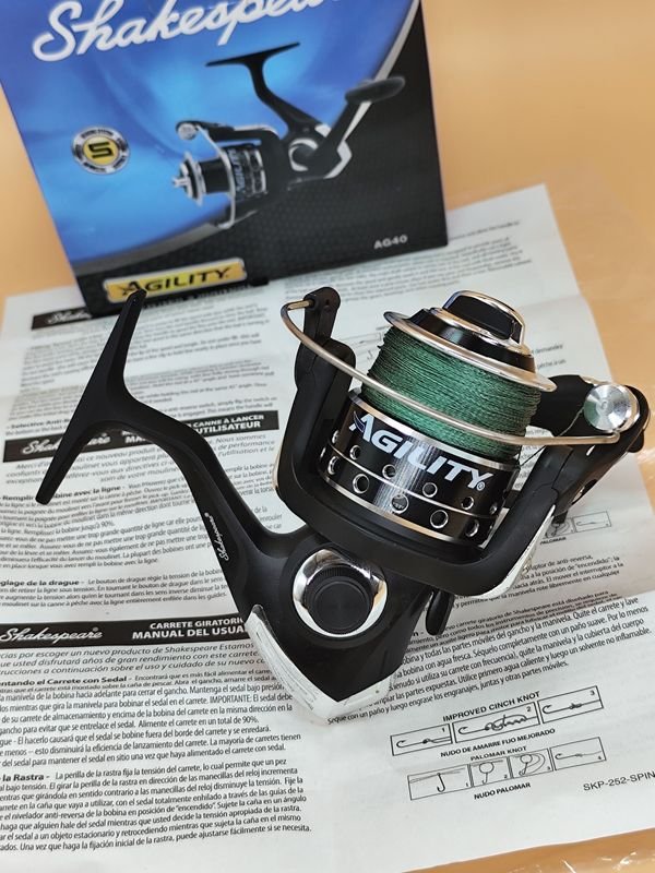 Reel de pesca Shakespeare Agility AG40 en excelente condición - imagen 4