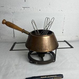 Set de Fondue en Bronce con Soporte y Pinchos - imagen 6