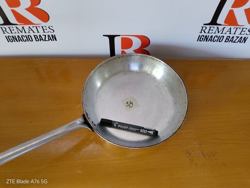 Lote siguiente: Sartén de hierro pesado para cocina