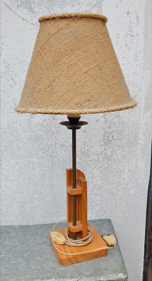 Lámpara de Mesa Vintage Madera y Bronce