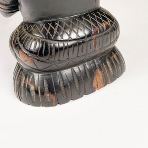 Figura de Madera Antigua: Diosa Tocando la Flauta, 26 cm - imagen 5