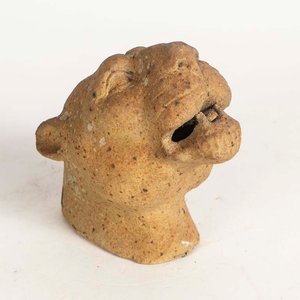 Lote siguiente: Escultura Gótica Cabeza de Gárgola de Cerámica