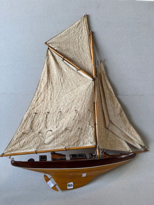 Item 877796 - Image 0