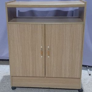 Lote anterior: Mesa de TV de MDF con Ruedas y Puertas