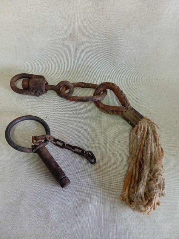 Destorcedor antiguo y porta remo de canoa para venta - imagen 5