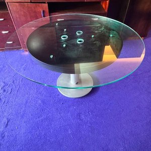 Mesa Redonda Moderna con Tapa de Vidrio y Base Metálica - imagen 2