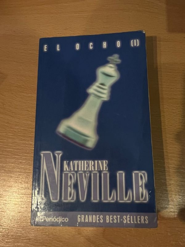 Lote anterior: Libro de K. Neville, El Ocho